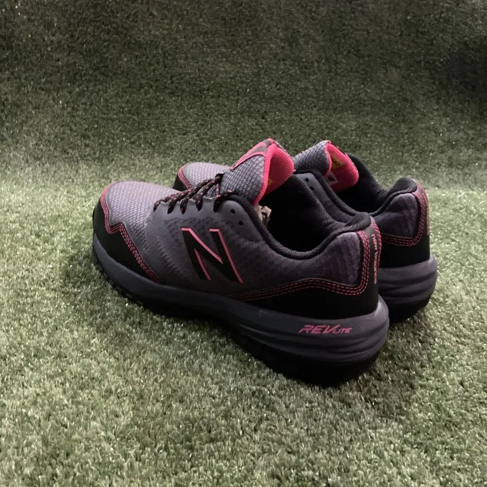New Balance Industrial 589 REVLITE Boots Mens 7 Womens 8.5 Steel Toe Work Shoes